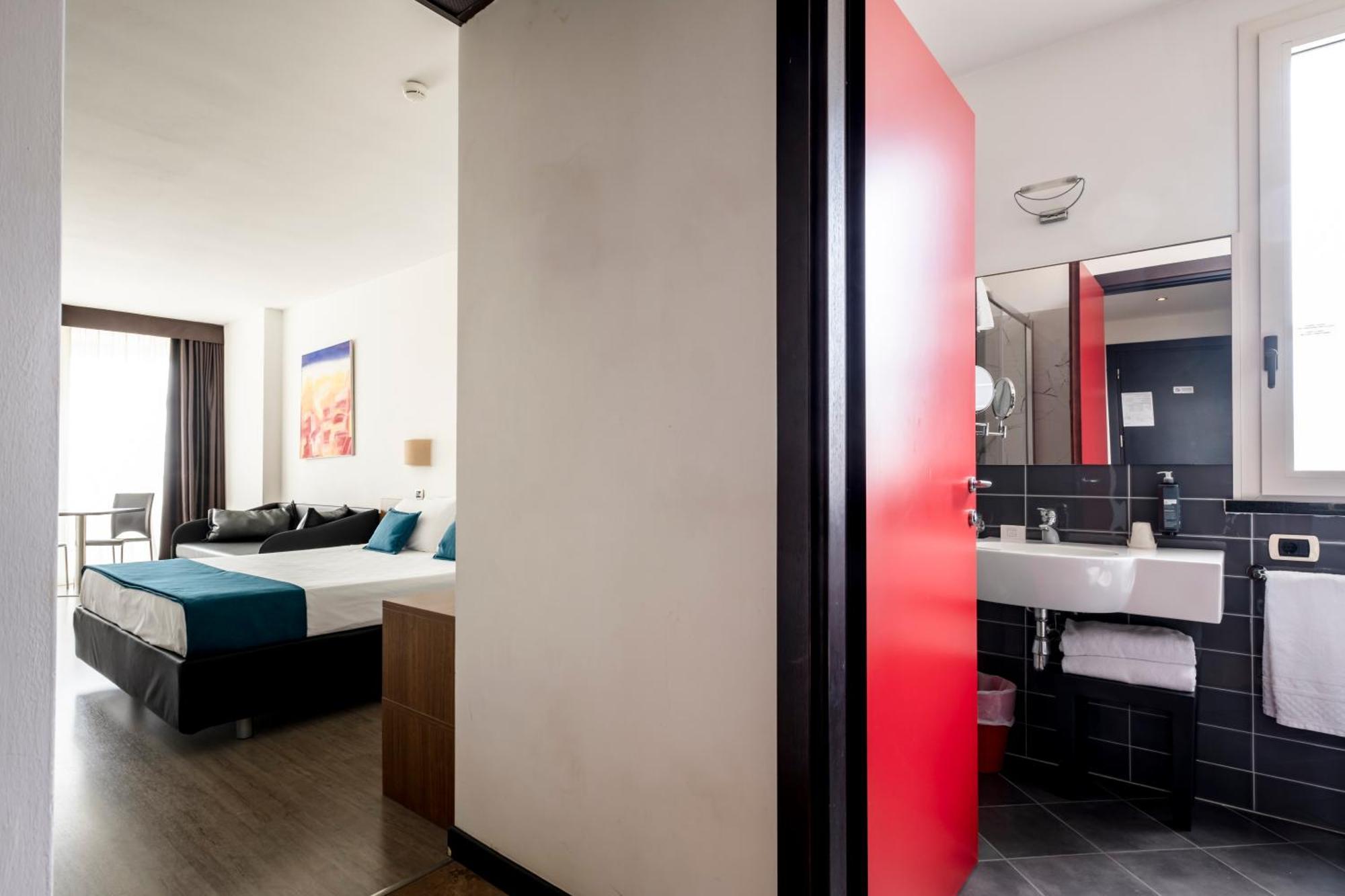 Hotel Cristallo Rimini Exteriér fotografie