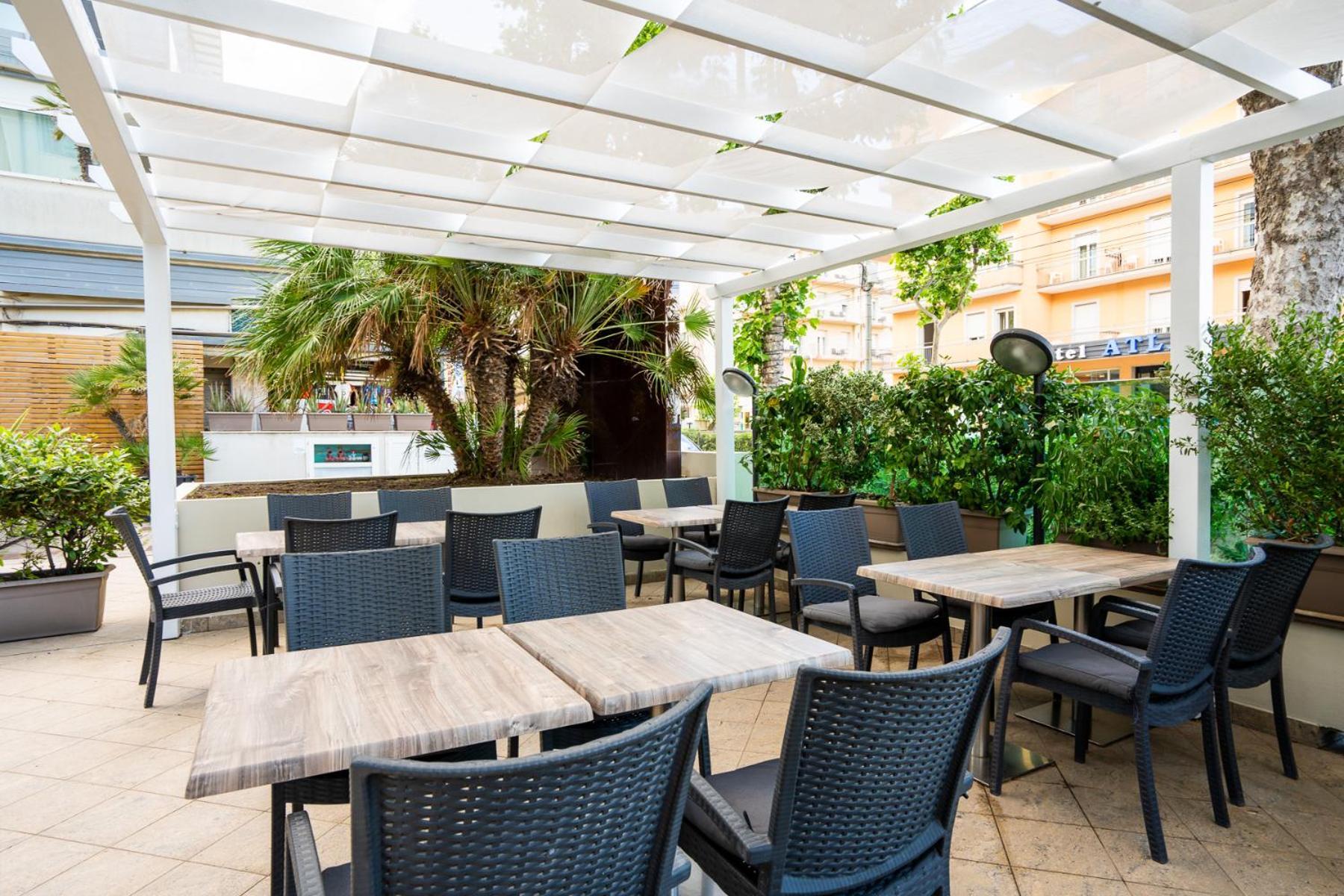 Hotel Cristallo Rimini Exteriér fotografie